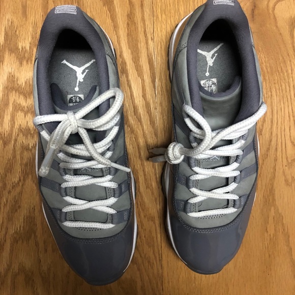 Jordan Cool Grey 11’s 11 lows OG Box Size 9.5 - Picture 4 of 6